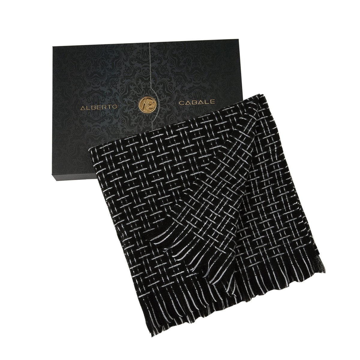 SERANA Scarf