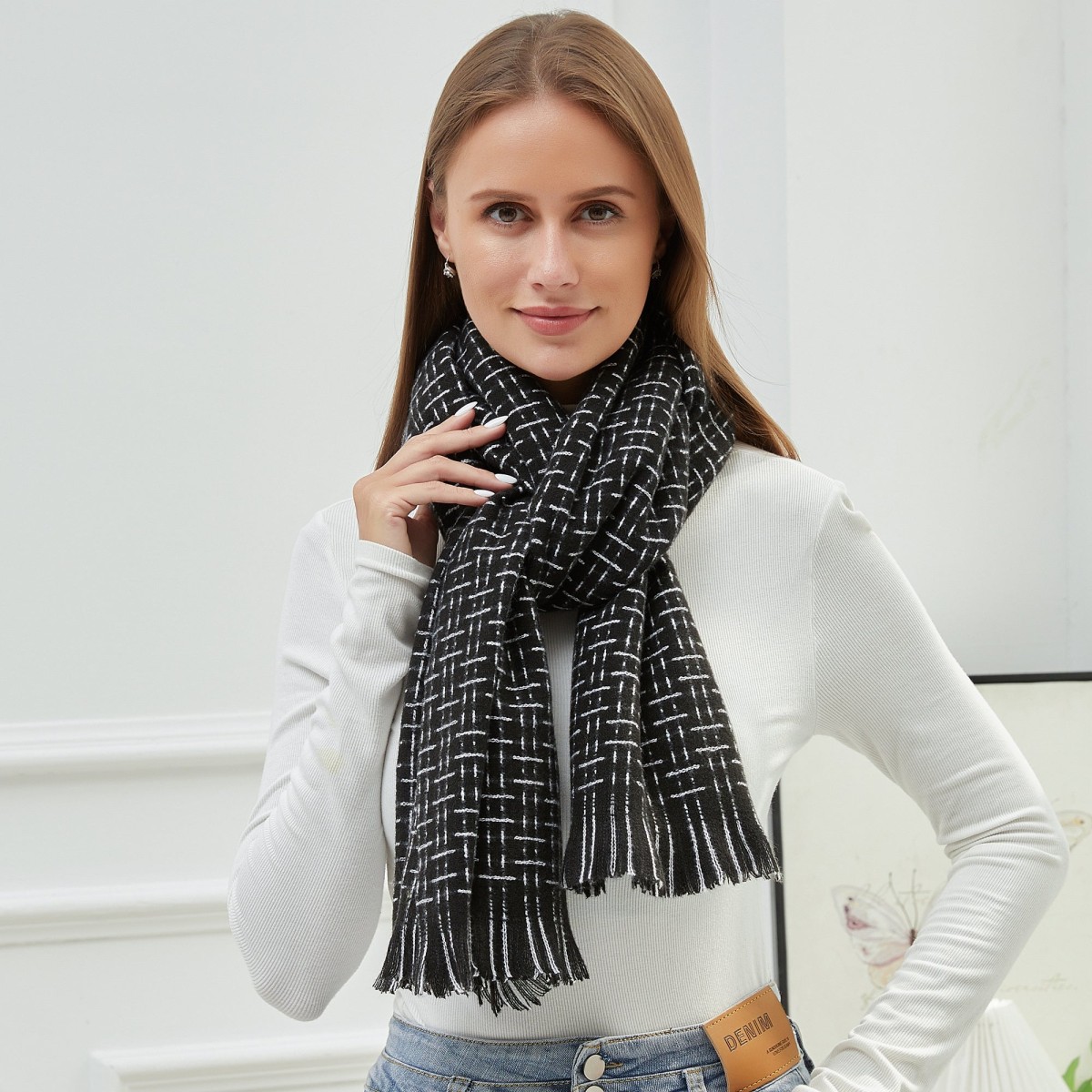 SERANA Scarf