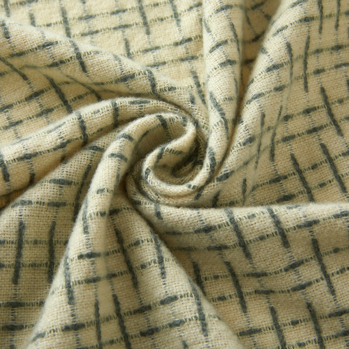 SERANA Scarf
