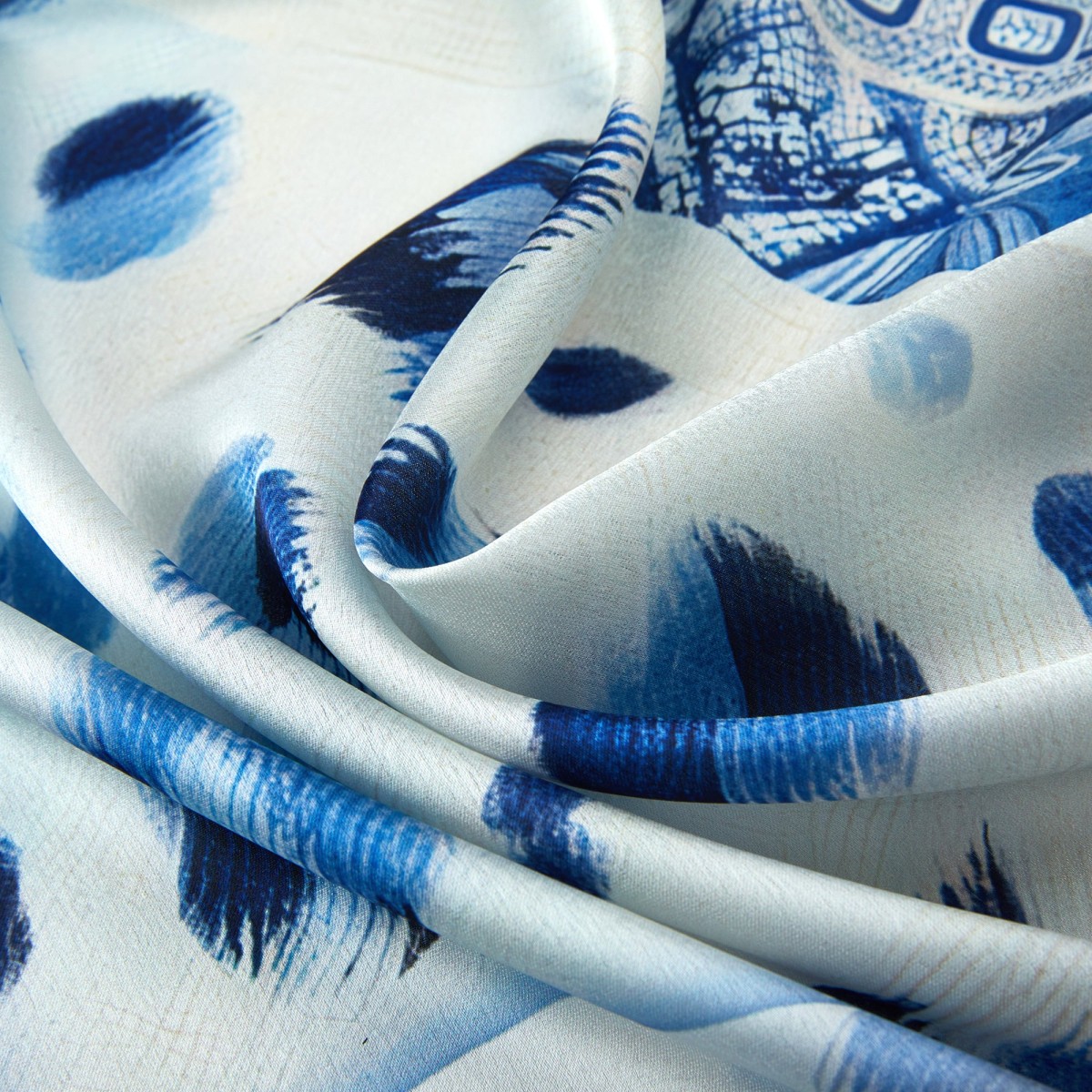 Blue Panther Zoé Large Silk Square